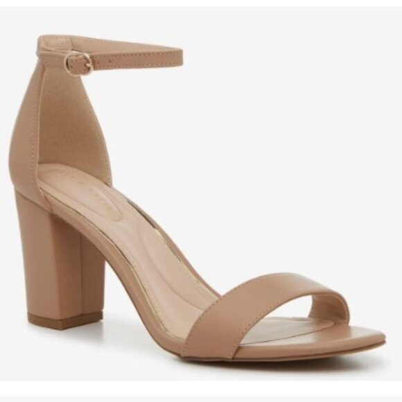 Kelly & Katie 🟣 GUC Size 9 Hailee Sandal in Tan - Picture 1 of 13